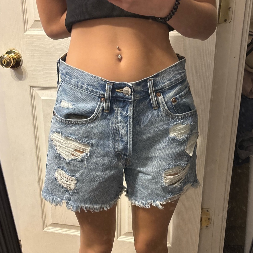 Aeropostale 90s High Rise Cutoff Shorts – Size 6